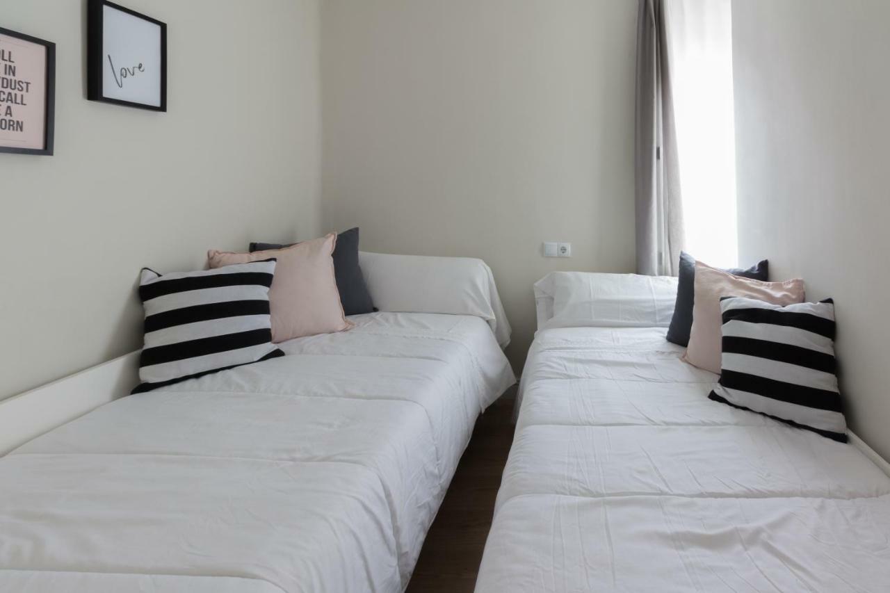 Apartamento Avenida De Colon Con Aire Acondicionado Logroño Exteriör bild